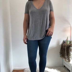 Brandy Melville t shirt